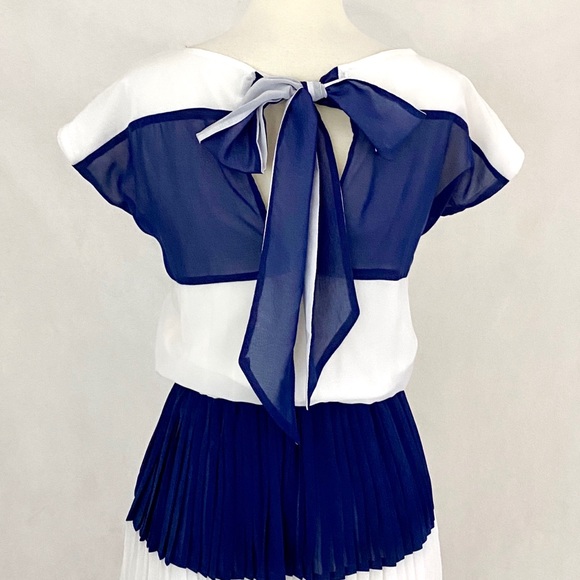 Tommy Girl Wide Striped Chiffon Pleated Dress - Picture 7 of 13